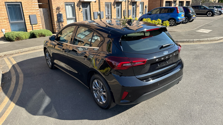 Ford Focus 1.0 EcoBoost Hybrid mHEV 155 Titanium 5dr Auto Petrol Hatchback